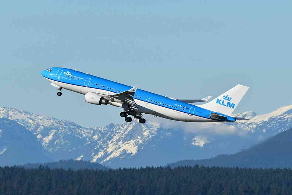 Voar para o Reino Unido com a KLM: como é que a nova ETA afecta os viajantes featured image